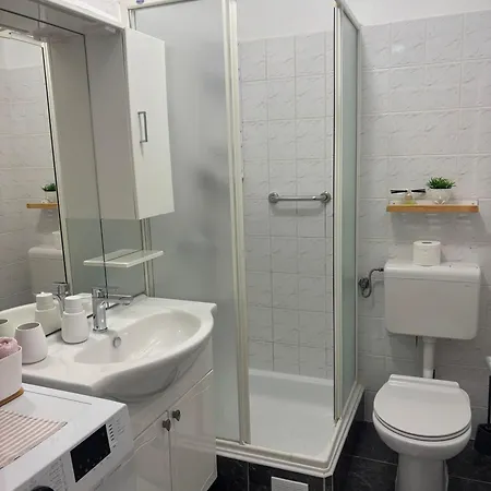 Jurilj Apartment