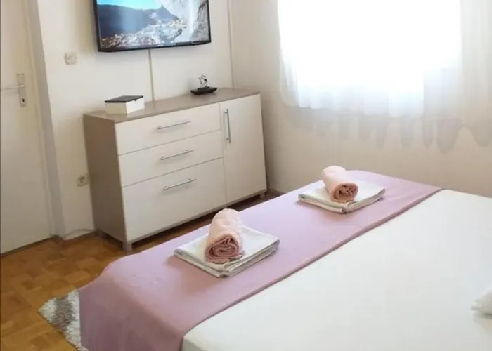 Jurilj Apartment